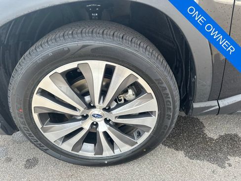 Used 2020 Subaru Ascent Premium w/ Sport Package AWD/4WD image 37