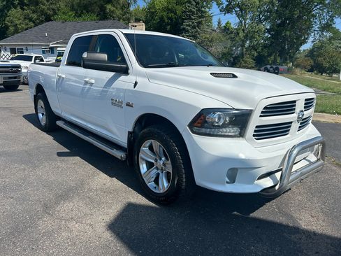 Used 2016 RAM 1500 Sport image 6