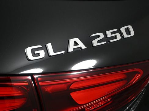 Certified 2026 Mercedes-Benz GLA 250 image 27