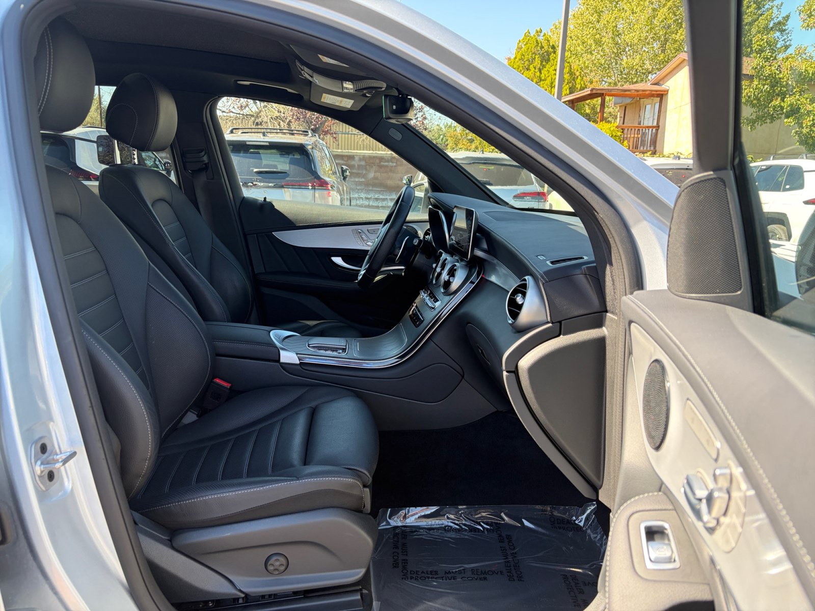 Used 2022 Mercedes-Benz GLC 43 AMG 4MATIC image 30