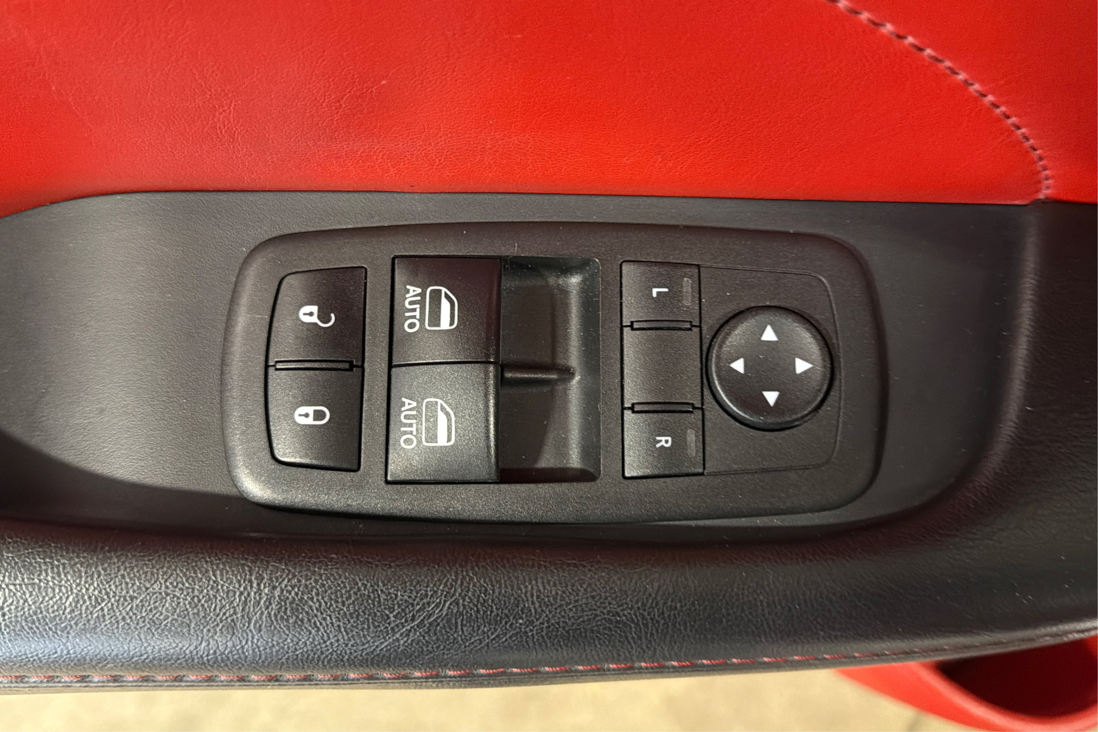 Used 2018 Dodge Challenger SXT Plus RWD image 16