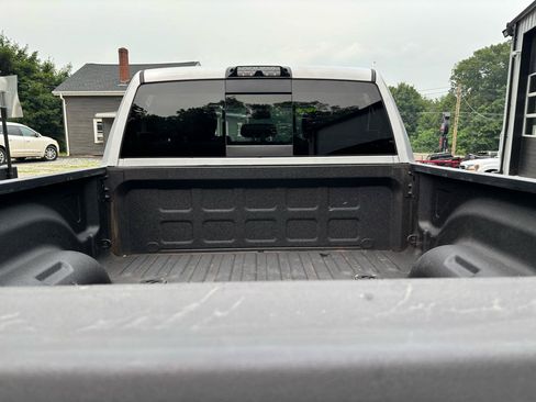 Used 2018 RAM 3500 Laramie w/ Snow Chief Group AWD/4WD image 10