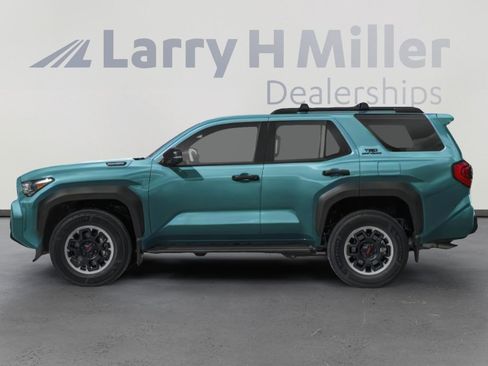 New 2026 Toyota 4Runner TRD Off-Road Premium AWD/4WD image 6