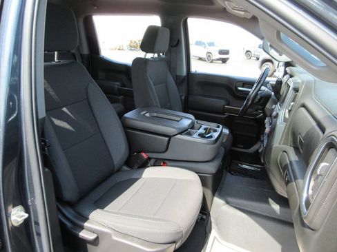 Used 2021 Chevrolet Silverado 1500 LT AWD/4WD image 22
