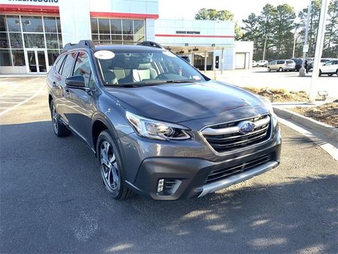 Used 2022 Subaru Outback Limited image 2