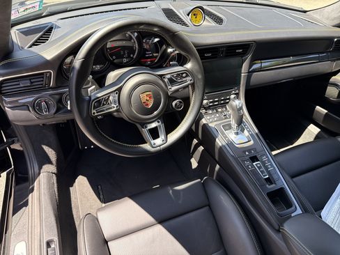 Used 2019 Porsche 911 Turbo AWD/4WD image 4