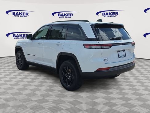 New 2026 Jeep Grand Cherokee Altitude AWD/4WD image 5
