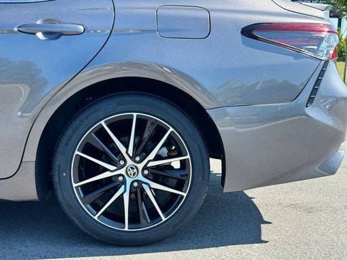 Used 2022 Toyota Camry SE FWD image 33
