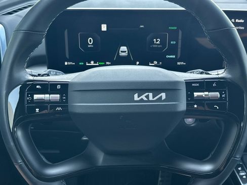 Certified 2026 Kia Sorento SX Prestige AWD/4WD image 23