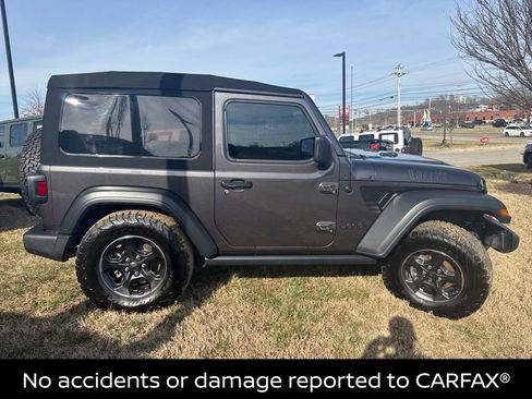 Used 2021 Jeep Wrangler Sport image 3