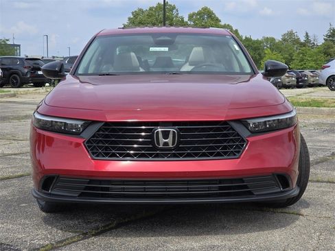 New 2025 Honda Accord SE image 11