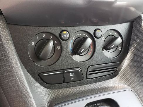 Used 2016 Ford Transit Connect XLT FWD image 22