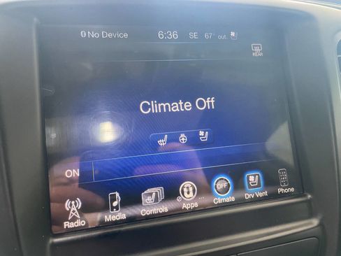 Used 2015 Chrysler 200 S w/ Navigation & Sound Group I image 36