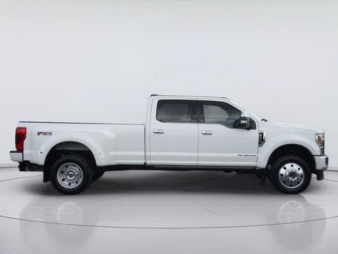 Used 2022 Ford F450 Platinum w/ FX4 Off-Road Package AWD/4WD image 5