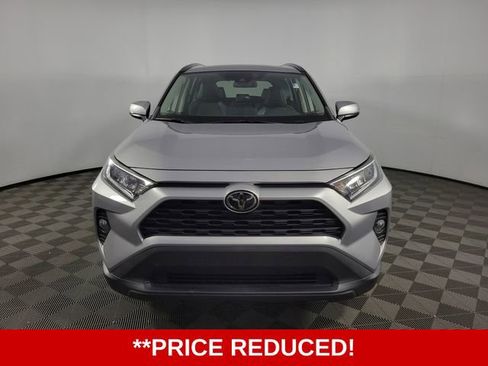Used 2021 Toyota RAV4 XLE Premium FWD image 2