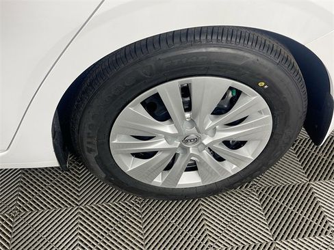 New 2025 Nissan Sentra S image 20