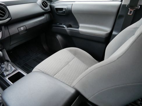 Used 2023 Toyota Tacoma SR image 11