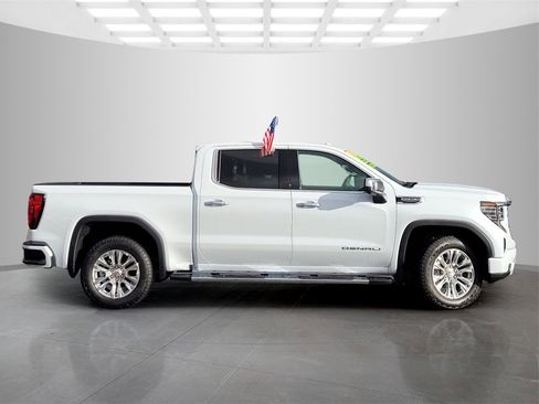New 2026 GMC Sierra 1500 Denali image 3