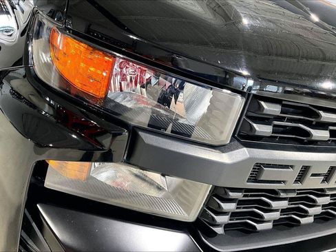Used 2021 Chevrolet Silverado 1500 W/T w/ WT Value Package AWD/4WD image 25