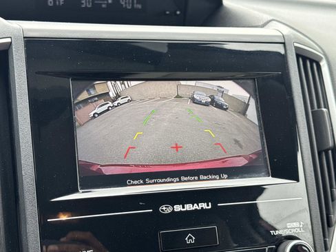 Used 2017 Subaru Impreza 2.0i Premium image 27