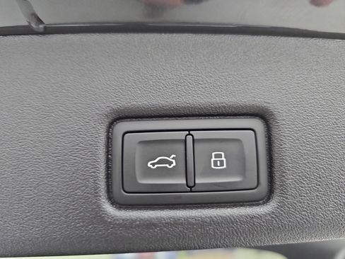 New 2025 Audi Q5 Premium Plus image 13