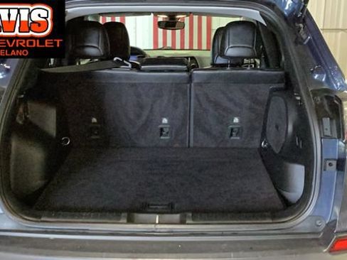Used 2019 Jeep Cherokee Limited AWD/4WD image 7