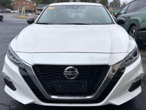 Used 2020 Nissan Altima 2.5 SR image 2