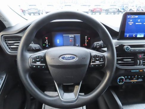 Used 2025 Ford Escape Active image 31