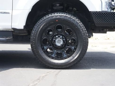 Used 2020 Ford F250 XLT w/ XLT Premium Package AWD/4WD image 4