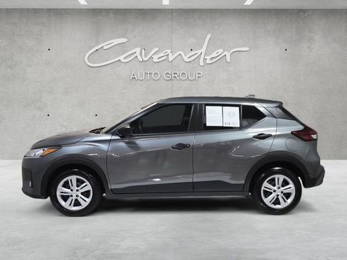 Used 2025 Nissan Kicks Play S image 13