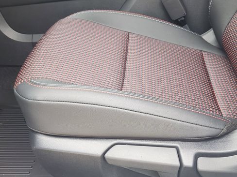 New 2026 Nissan Kicks SR w/ Cold Weather Package FWD image 21