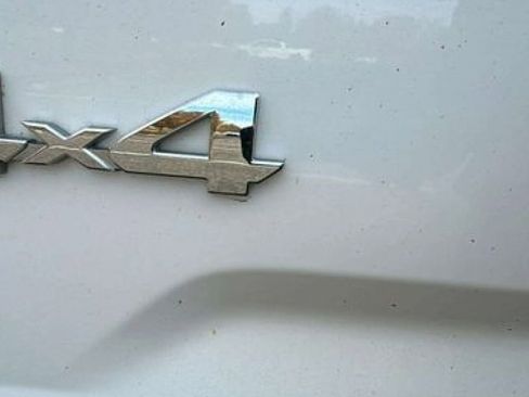 Used 2015 Toyota Tundra SR5 image 17