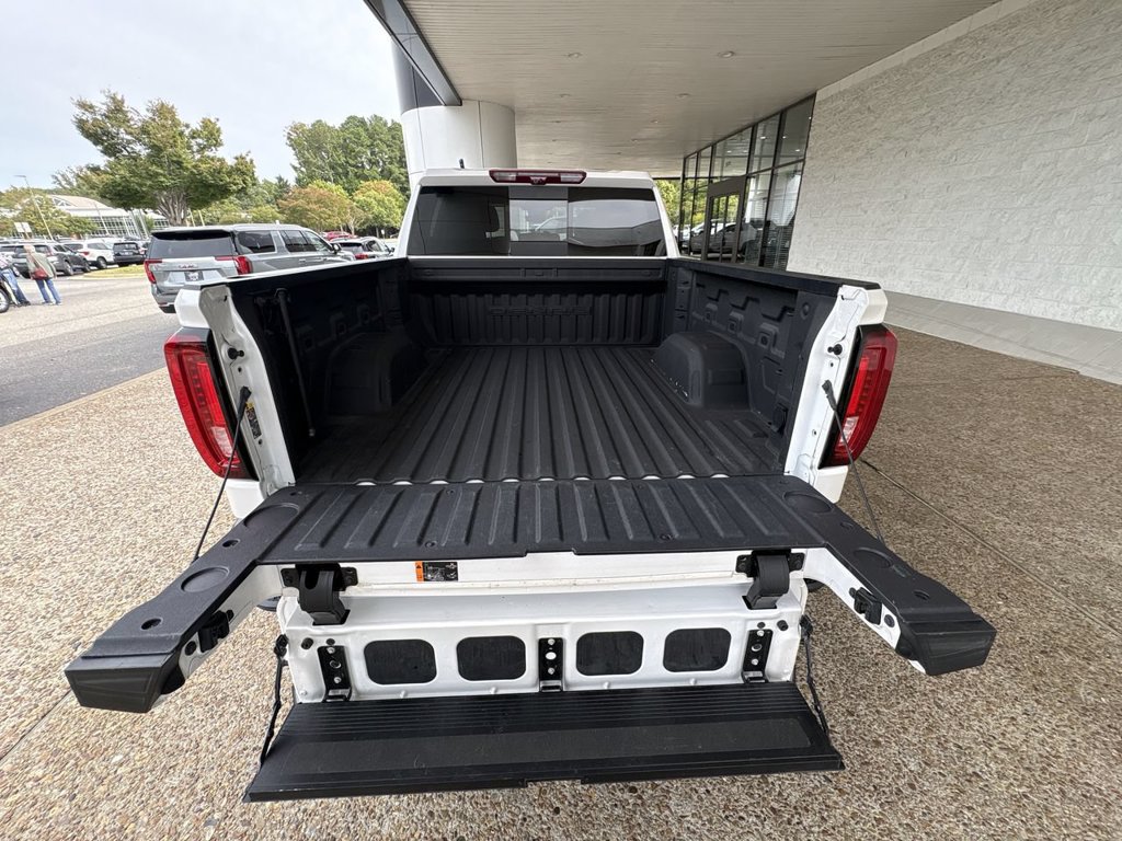 Certified 2024 GMC Sierra 1500 Denali w/ Denali Reserve Package AWD/4WD image 27