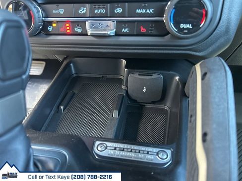 New 2025 Ford Bronco Badlands w/ Sasquatch Package AWD/4WD image 68