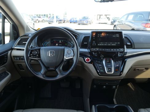 Certified 2024 Honda Odyssey Elite image 21