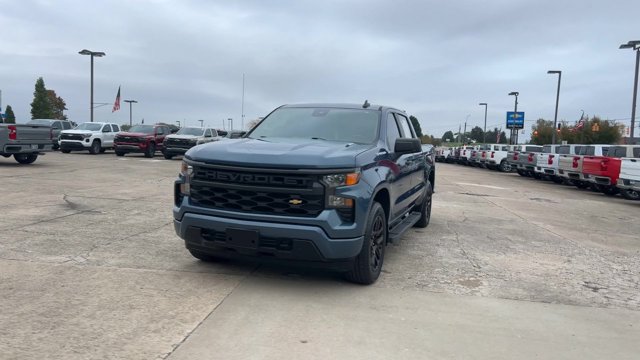 Used 2024 Chevrolet Silverado 1500 Custom RWD image 4
