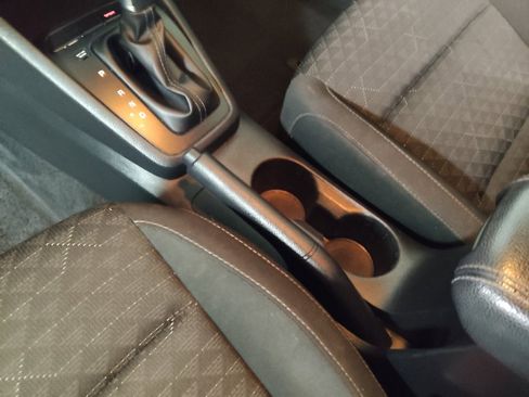 Used 2019 Kia Rio S image 26