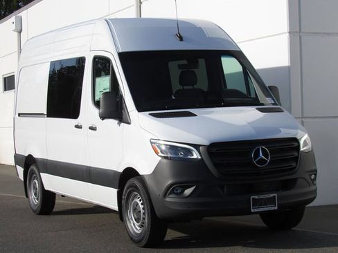 New 2026 Mercedes-Benz Sprinter 2500 image 2