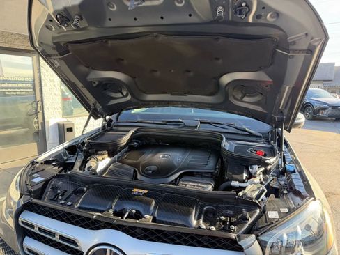 Used 2020 Mercedes-Benz GLS 450 4MATIC image 27