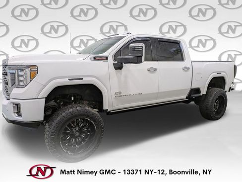 Used 2023 GMC Sierra 3500 Denali w/ Denali Ultimate Package AWD/4WD image 2