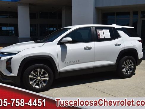 Used 2026 Chevrolet Equinox LT w/ Convenience Package II FWD image 4