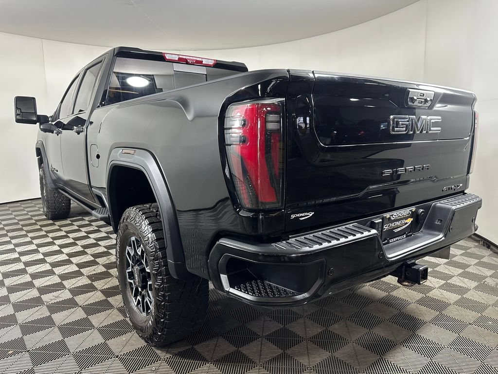 Used 2025 GMC Sierra 2500 AT4X AWD/4WD image 3
