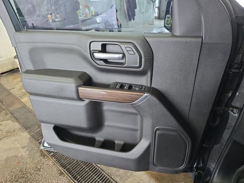 Used 2020 Chevrolet Silverado 1500 LT w/ All-Star Edition AWD/4WD image 25