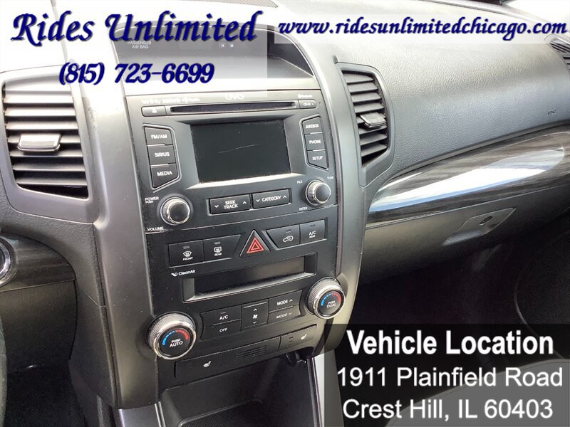 Used 2013 Kia Sorento SX FWD image 16