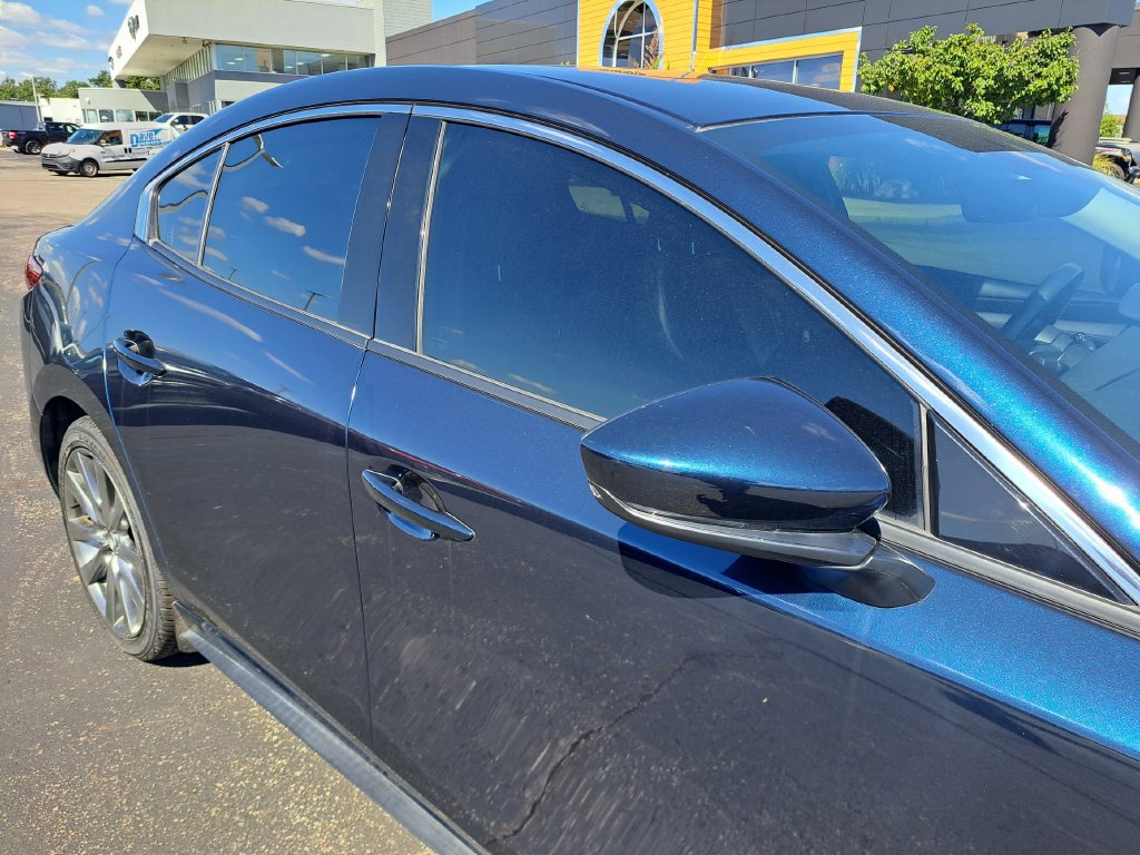 Used 2021 MAZDA MAZDA3 s AWD/4WD image 34