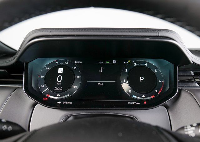 New 2026 Land Rover Range Rover Sport SE AWD/4WD image 17