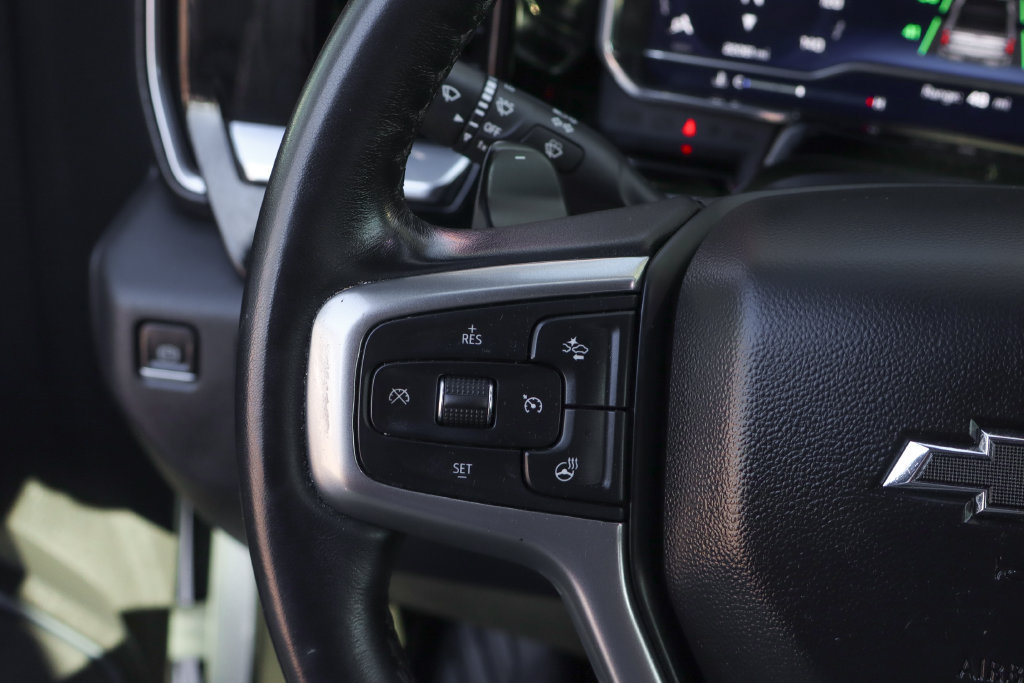 Used 2022 Chevrolet Silverado 1500 LT Trail Boss w/ LPO, Dark Essentials Package AWD/4WD image 26