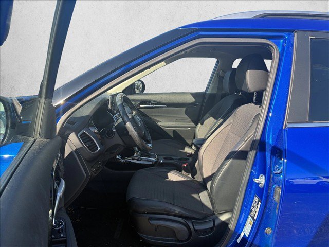 Used 2023 Kia Seltos S FWD image 12