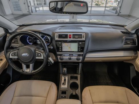 Used 2015 Subaru Legacy 2.5i Premium AWD/4WD image 8