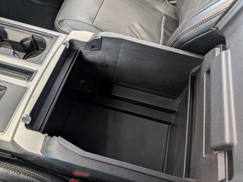 Used 2016 Ford F150 Lariat image 29